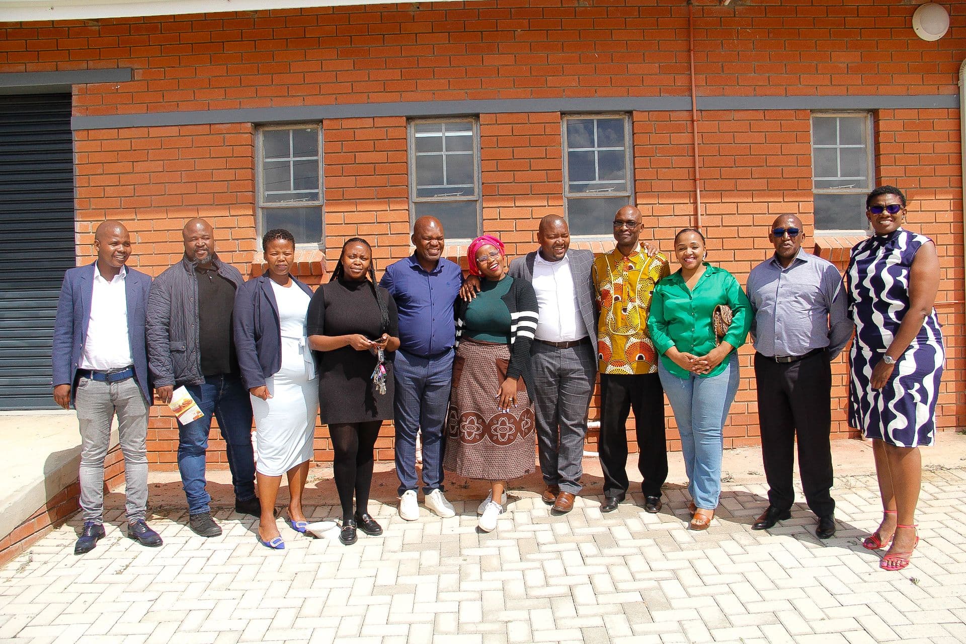 AMATHOLE ECONOMIC DEVELOPMENT AGENCY (ASPIRE) BOARD, AMATHOLE DISTRICT MUNICIPALITY AND NGQUSHWA LOCAL MUNICIPALITY HONEY PROCESSING PLANT VISIT. 14 NOVEMBER 20204